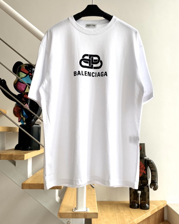 バレンシアガ　balenciaga BBロゴ　Ｔシャツ　最高ランク