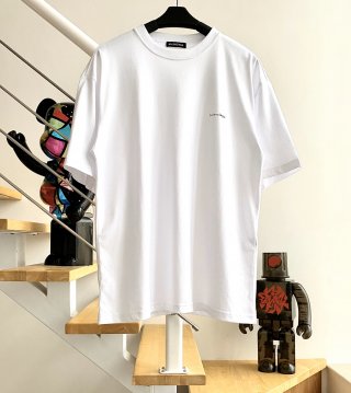 バレンシアガ　balenciagaロゴ　Ｔシャツ　最高ランク