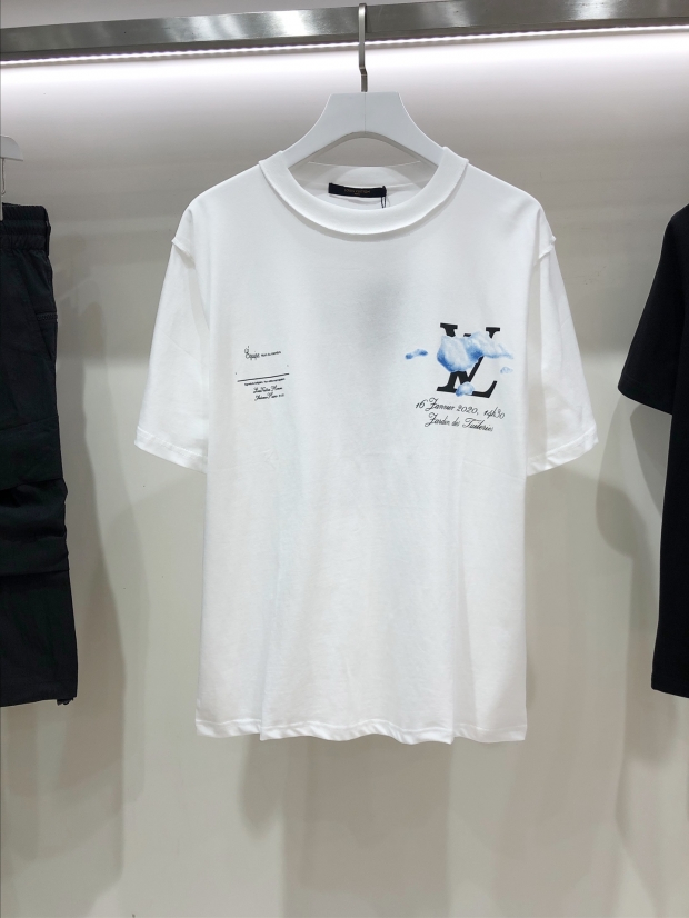 ルイヴィトン　Ｔシャツ