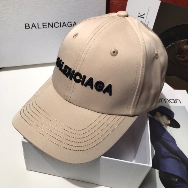 バレンシアガ　balenciaga キャップ　cap