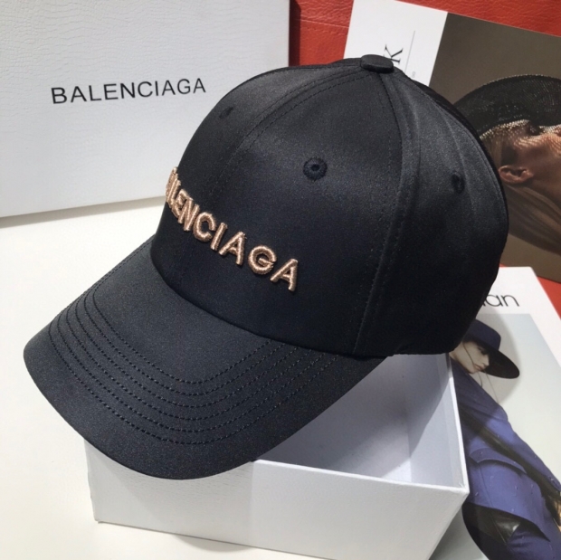 バレンシアガ　balenciaga キャップ　cap