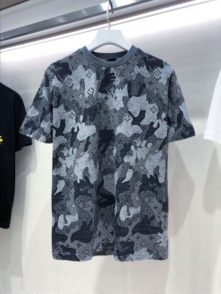 ルイヴィトン　Ｔシャツ