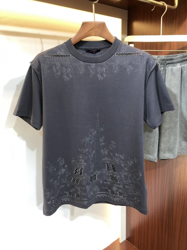 ルイヴィトン　Ｔシャツ