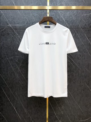 ルイヴィトン　Ｔシャツ