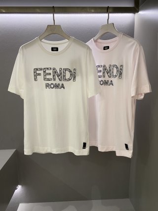 フェンディ　　　　Ｔシャツ