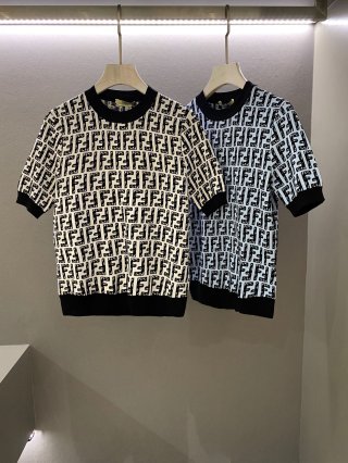 フェンディ　　　　Ｔシャツ