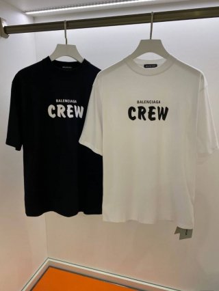 バレンシアガ　balenciaga Ｔシャツ