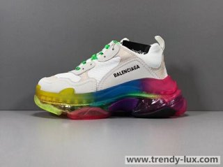 バレンシアガ　balenciaga トリプルS　triples　スニーカー 最高ランク