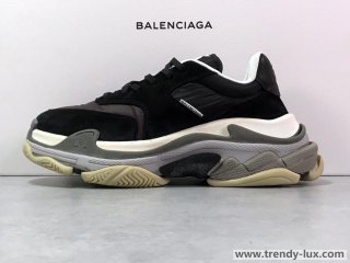 バレンシアガ balenciaga トリプルS2.0 triple s 2.0 ブラック 最高ランク