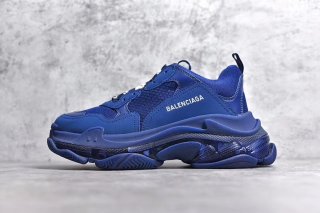 バレンシアガ　balenciaga トリプルS　triples　スニーカー 最高ランク