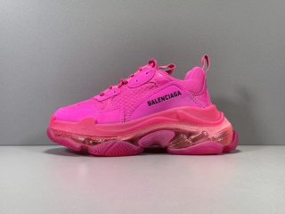 バレンシアガ　balenciaga トリプルS　triples　スニーカー 最高ランク